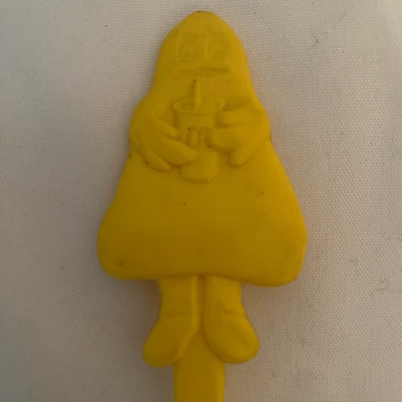 1980 McDonalds Yellow Ronald & Grimace Forks (2) - Picture 5 of 7